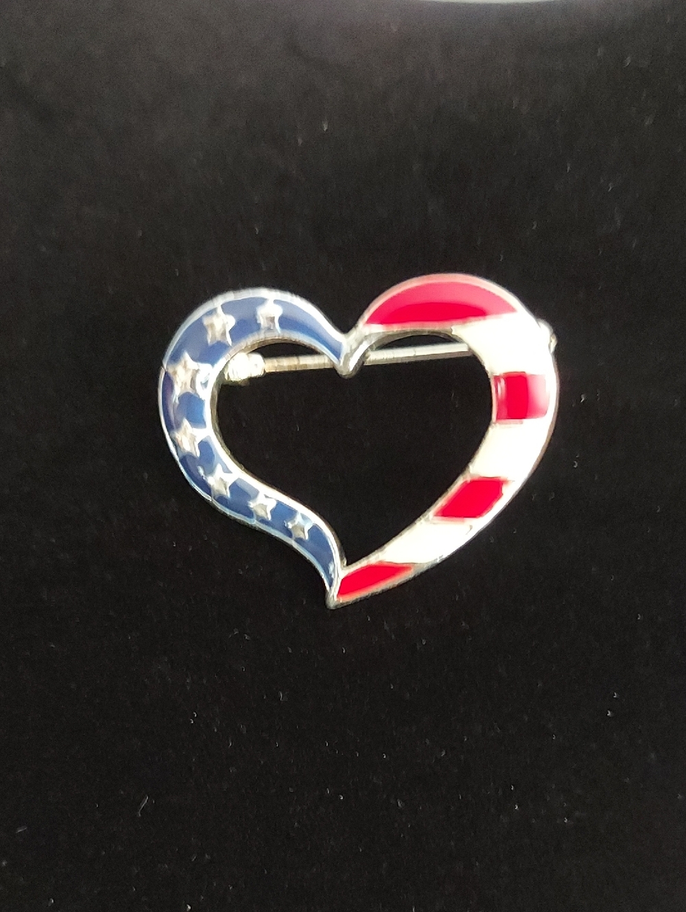 Avon Patriotic Heart Pin Brooch in Red, White & Blue Vintage 1.25" X1"